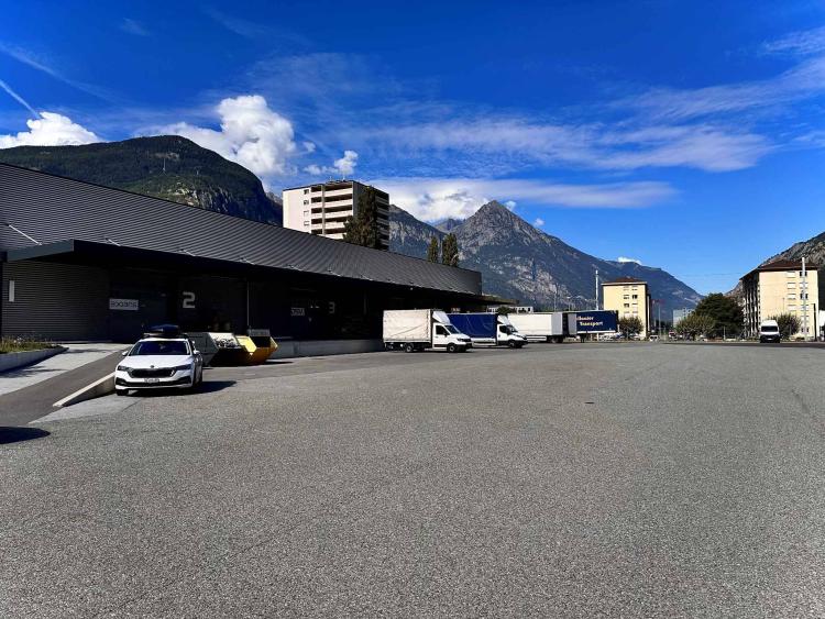 Halle de stockage, dépôt de 123 m2 à louer à Martigny